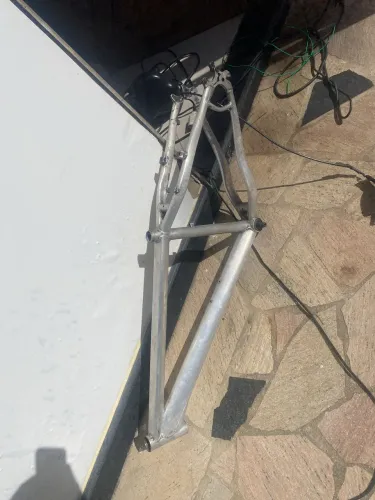 Vendo quadro de bicicleta aro 26