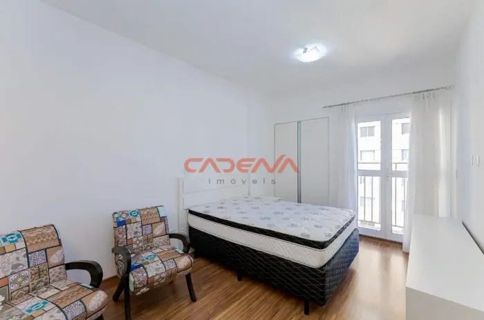 Studio para aluguel no Centro em Curitiba