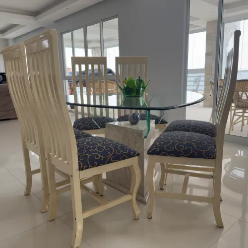 Conjunto mesa jantar e centro c/6 cadeiras
