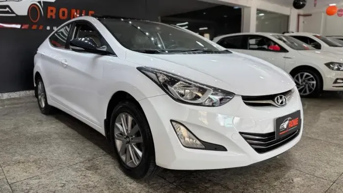 Hyundai Elantra GLS 2.0 16V Aut. 2014