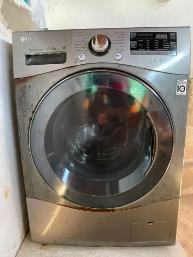 Máquina lava e seca 