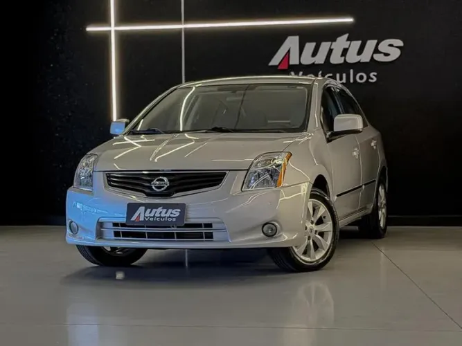 Nissan Sentra S 2.0/ 2.0 Flex Fuel 16V Aut. 2012
