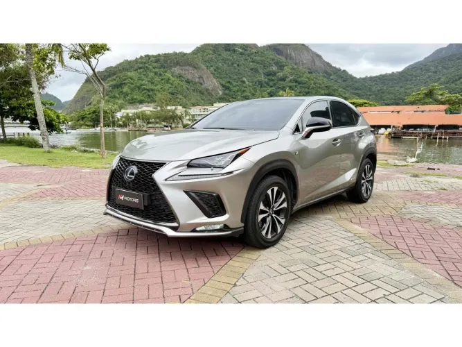 Lexus NX-300 H F-sport 2.5 16V Aut. 2019