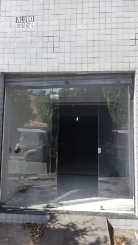 Alugo um espaço