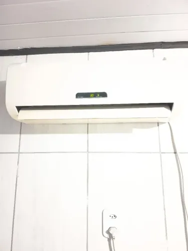  Vendo Ar condicionado 9 BTS leia bem anúncio por gentileza 