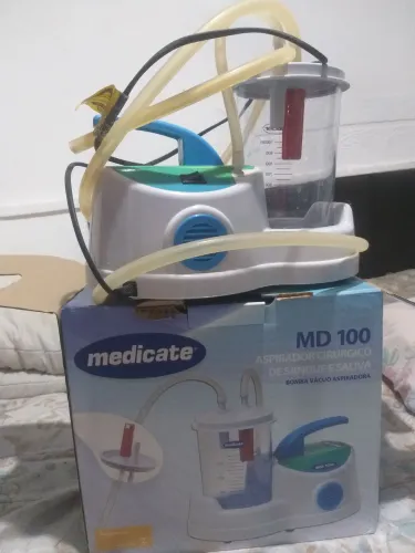 Aspirador cirúrgico de sangue e saliva!