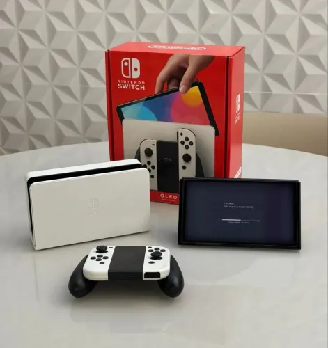 Nintendo Switch OLED DESBLOQUEADO! (Aceito Cartão)