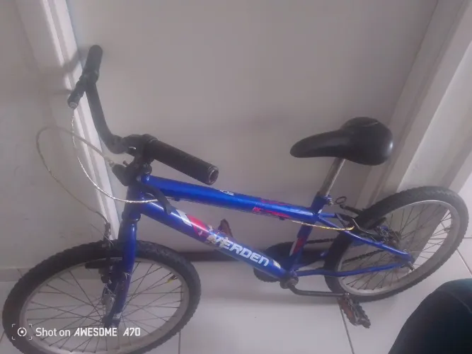 Vende se bicicleta