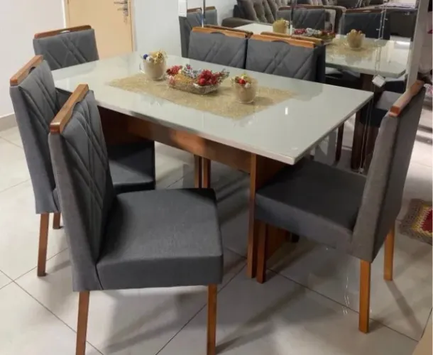 Sala de Jantar com 6 cadeiras de Madeira, tecido linho ou veludo 1,60x90