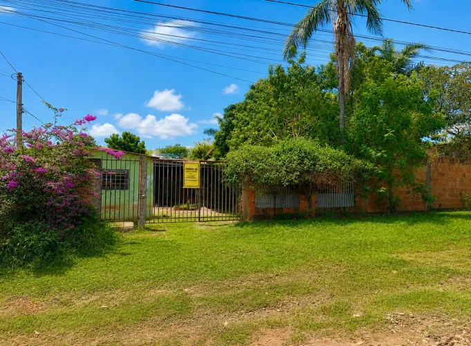 Vendo terreno com casa