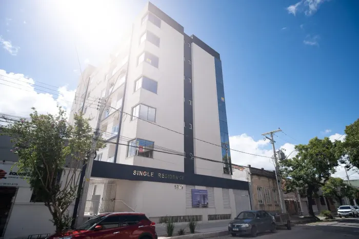Loft dos Sonhos à Venda ou para Locação no Centro de Pelotas, RS - Conforto e Estilo em Lo