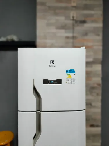 Geladeira Electrolux Frost Free.