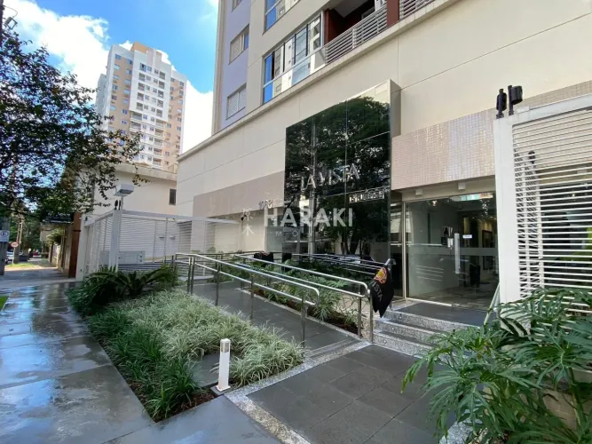 Apartamento a venda no Edifício La Vista na Zona 03 - Maringá/PR