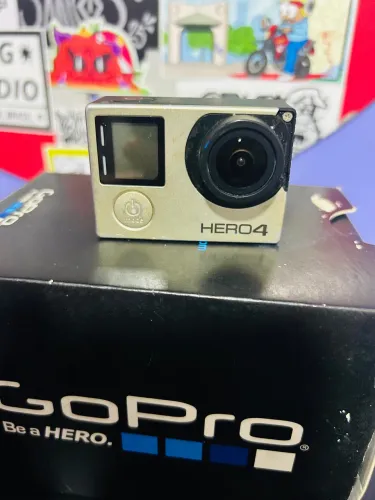 GoPro HERO4 Silver + acessórios + cartão 64GB