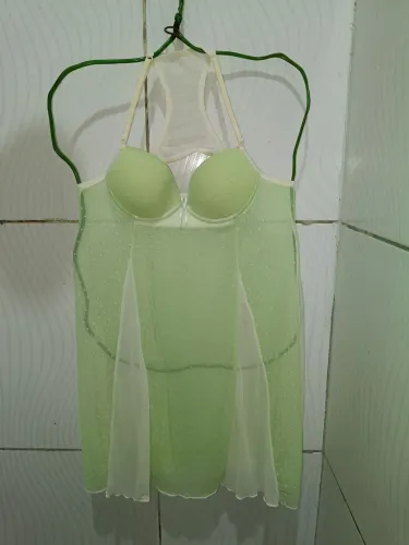 Camisola de Renda Verde Feminina M