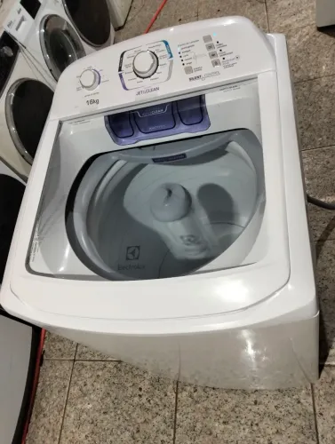 Máquina de lavar roupa 16 kg