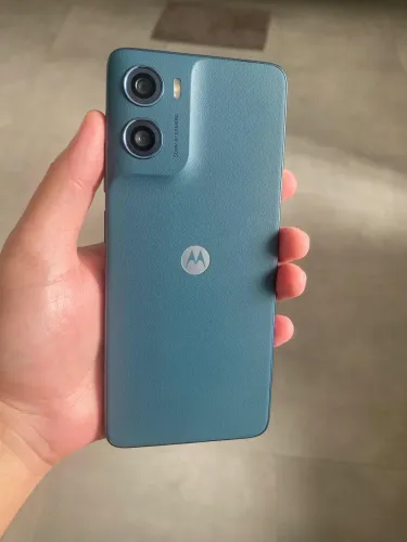 Moto G06
