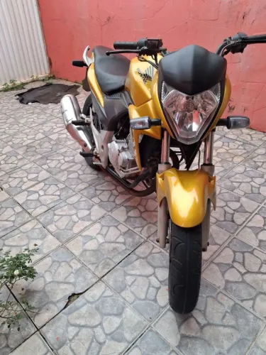 Cb 300 2014