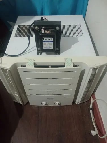 Ar condicionado Springer Mídea 7500 BTUs e transformador pra vender hj