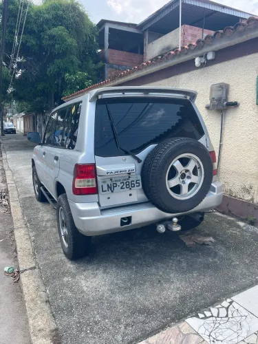 Mitsubishi Pajero IO SE 1.8 16V Mec. 2001