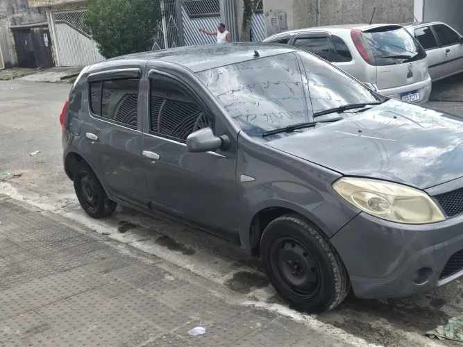Renault Sandero Expression Hi-flex 1.0 16V 5P 2011
