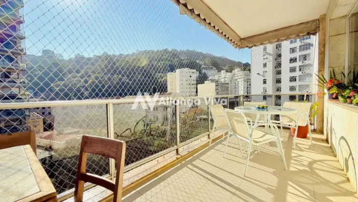 Cosme Velho | Apartamento 4 quartos, sendo 2 suites