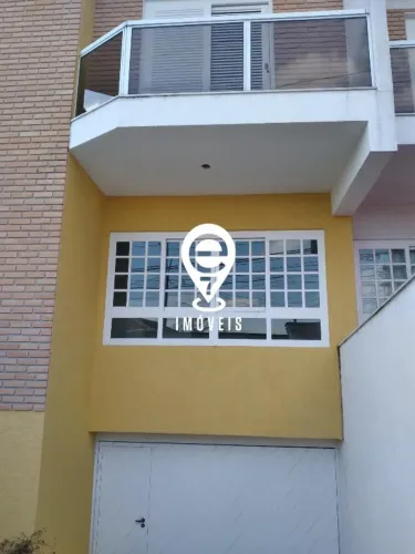 Casa para Locação com 4 Quartos, 3 Banheiros e 3 Vagas na Vila Clementino - São Paulo/SP