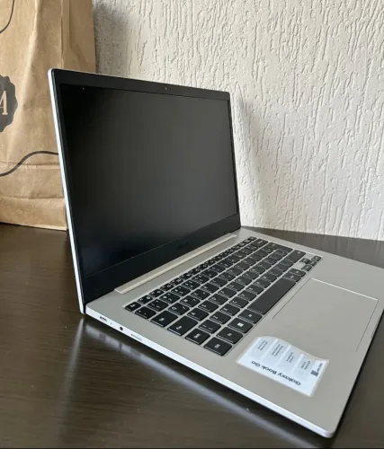 Galaxy book go