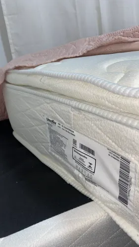 Cama de solteiro nunca usada