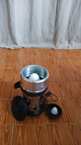 Espremedor elétrico de laranja 110v