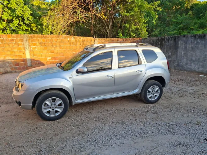 Renault Duster Dynamique 2.0 Hi-flex 16V Mec. 2016