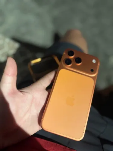 iPhone 17 Pro Max - 256gb | Bateria 100% Pouco tempo de uso