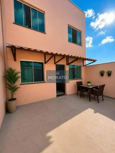 Casa 2 Quartos, 2 Vagas no Durval de Barros em Ibirité