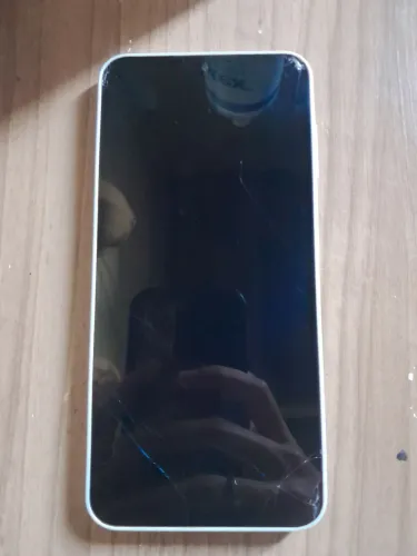 Vendo Samsung Galaxy A16 5g, infelizmente está com problema SOMENTE no display
