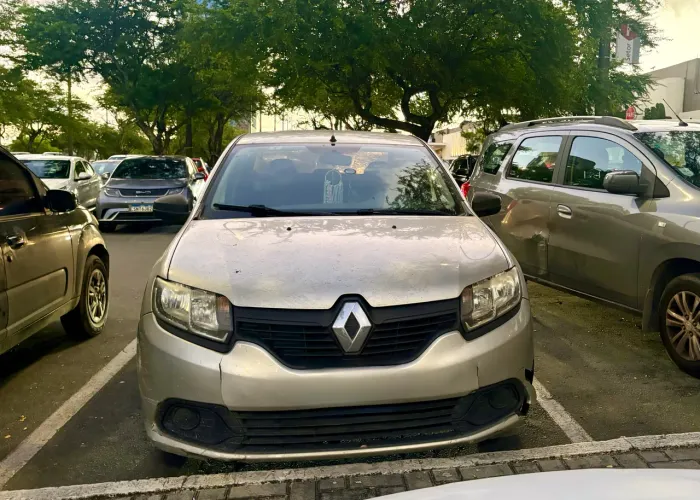 Renault Logan Authentique Hi-flex 1.0 16V 4P 2016