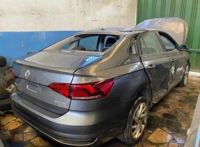 Vw Virtus TSI 2019 Motor Retrovisor Farol Porta Airbag Capo Lanterna Sucata