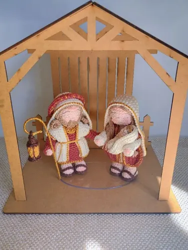 Família Sagrada em amigurumi - Decoração Artesanal