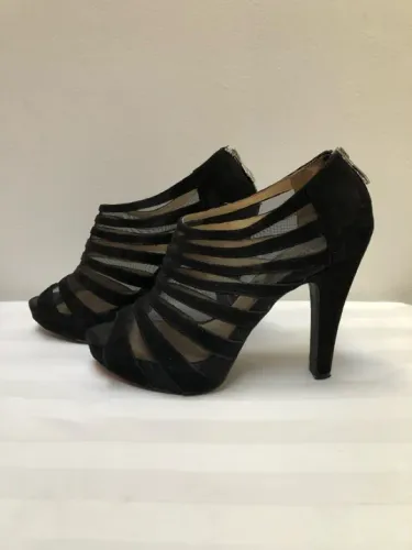 Sandália Michael Kors preta 38/39