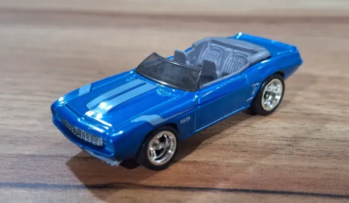 Hot Wheels '69 Camaro Convertible - GM Garage Series (Loose)