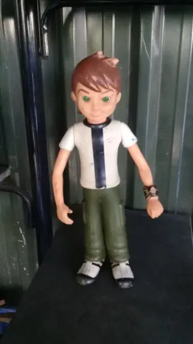 brinquedo antigo boneco ben 10