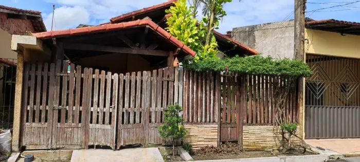 Condomínio Flor de Liz em Ananindeua com 3 suítes