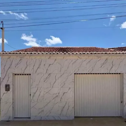 - Casa na Divineia