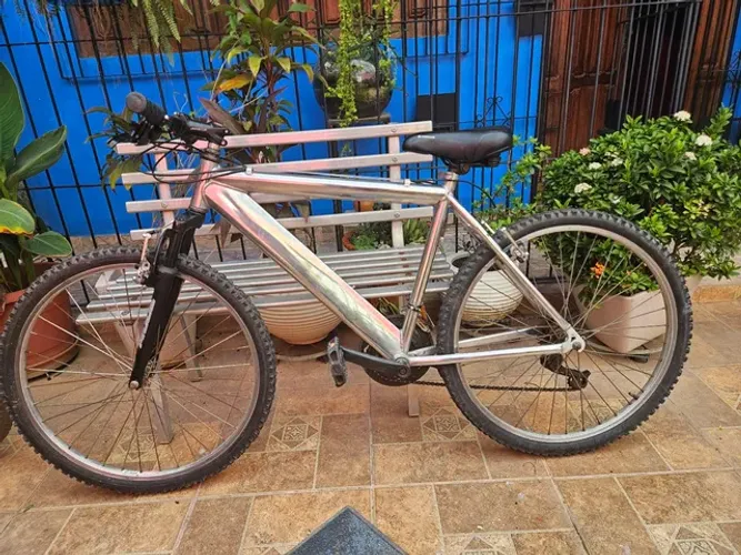 Bicicleta caloi aro 26 - Aluminio