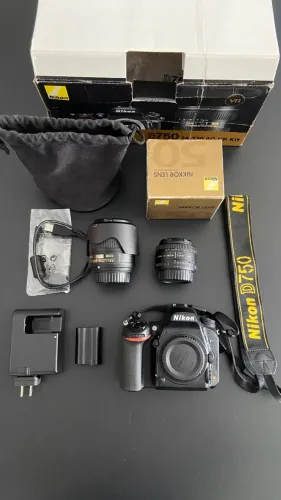 Nikon D750 Full Frame corpo + lentes 50mm 1.8 e 35mm 1.8