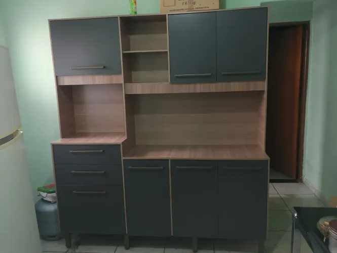Vendo ARMARIO  e FOGAO 