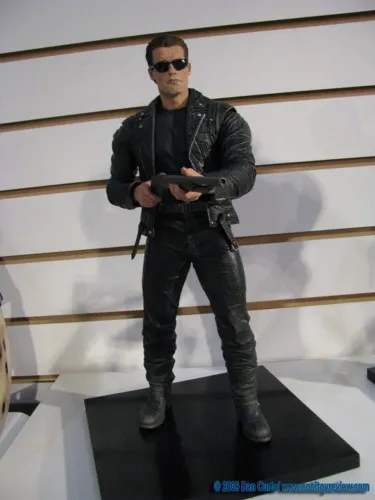 T-100 & T-800 neca reel toys (versão antiga de 2010)