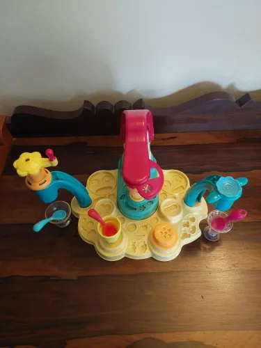 Play-Doh Sorveteria - Diversão Garantida!