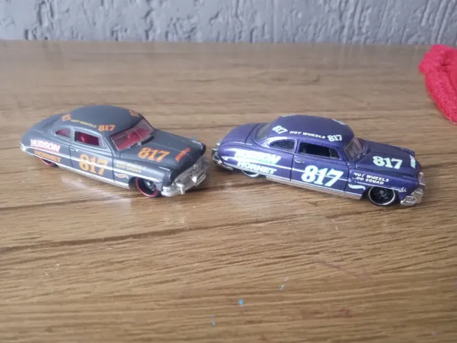 Carros Hot Wheels Hudson Hornet 817
