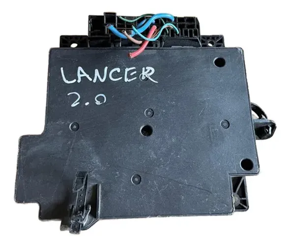 Caixa De Fusível Lancer 2.0 2012/14