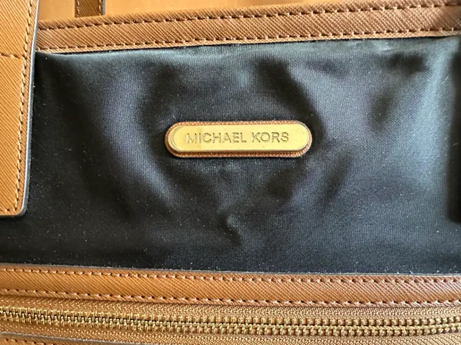 Bolsa Michael Kors  (estado de nova)